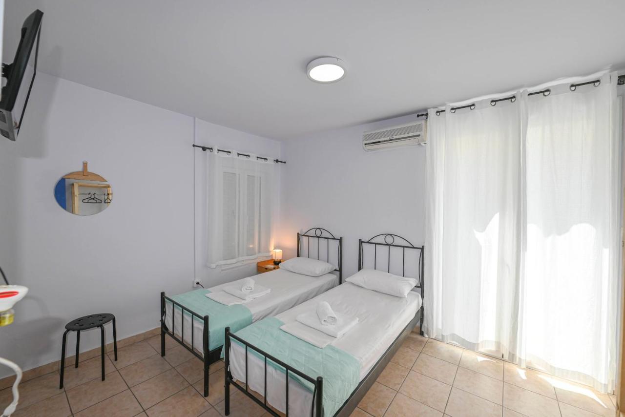Hermes Rooms Tinos Exterior photo