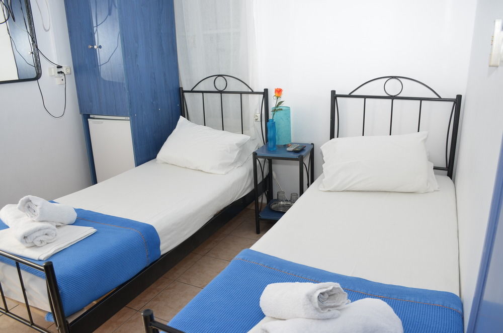 Hermes Rooms Tinos Exterior photo